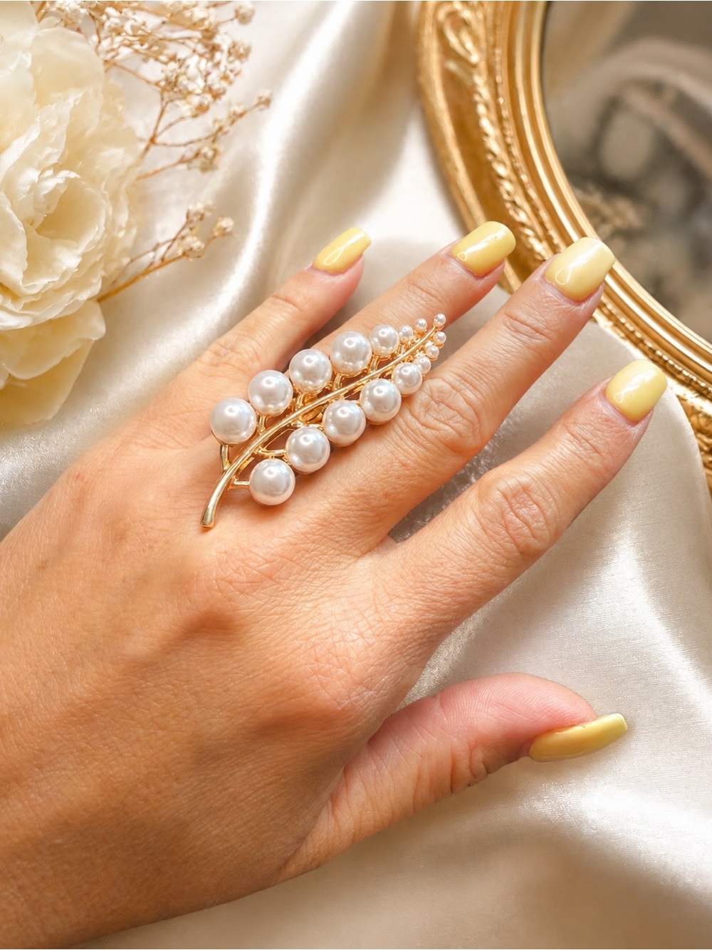 Anthropologie Gold Pearl Leaf Ring with White Pearls